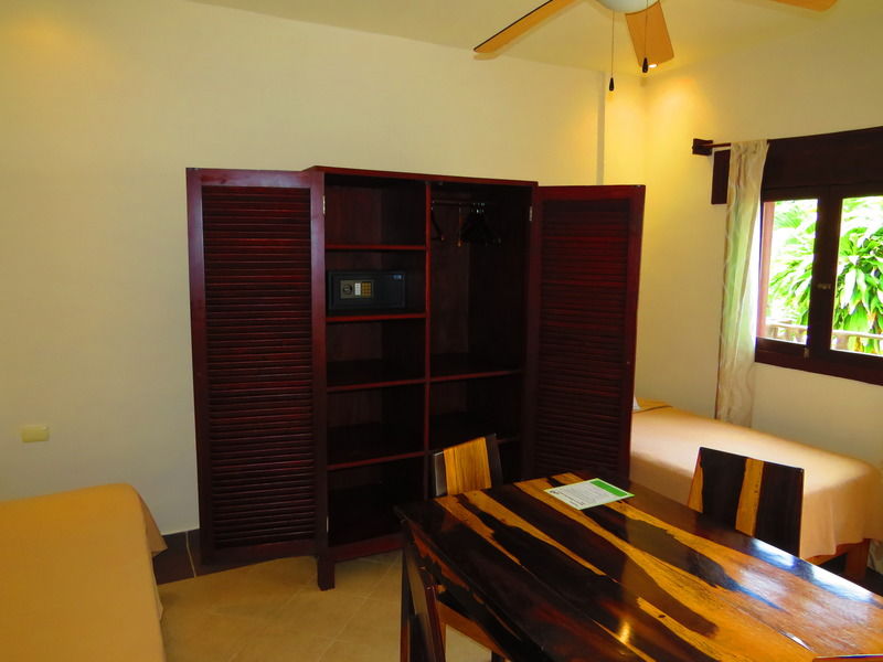 Xibalba Hotel Dive Center 툴룸 외부 사진