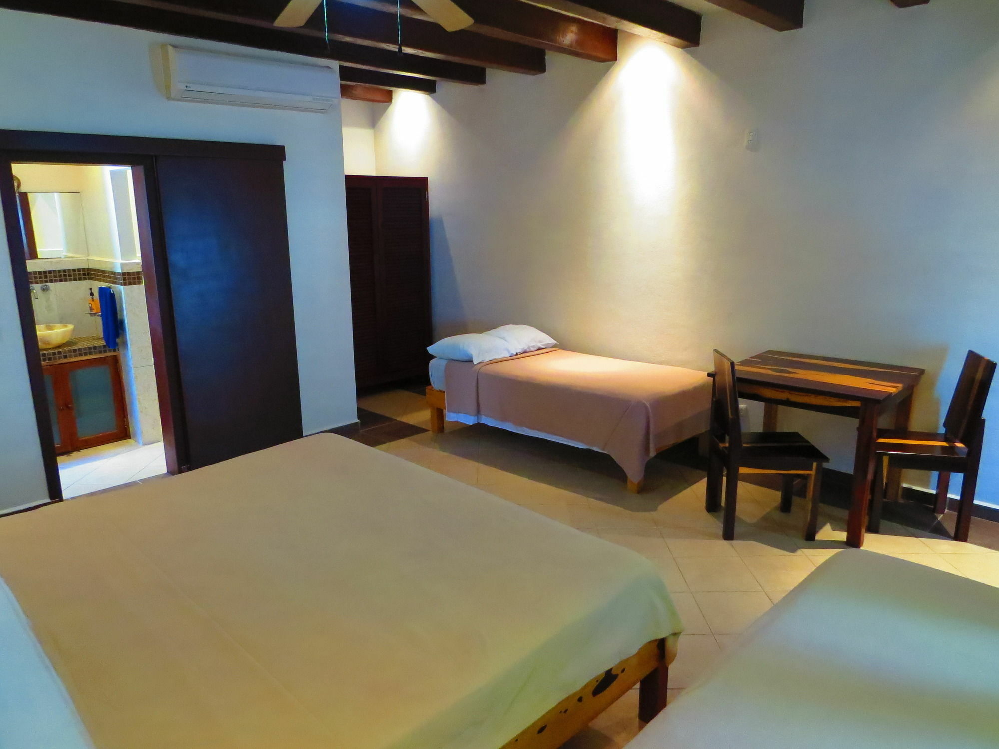 Xibalba Hotel Dive Center 툴룸 외부 사진